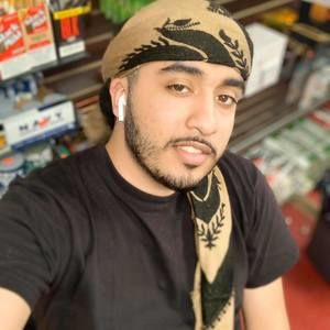 Meet your Posher, Hamza